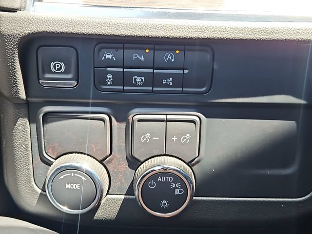2025 Chevrolet Tahoe LS - Photo 19