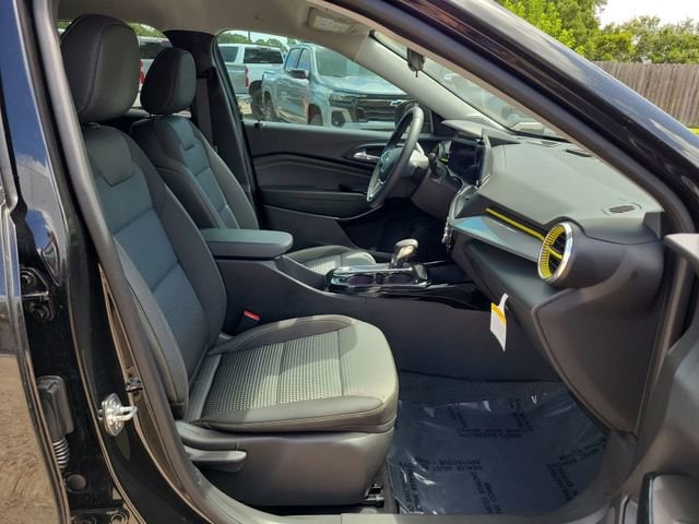 2026 Chevrolet Trax LT - Photo 27