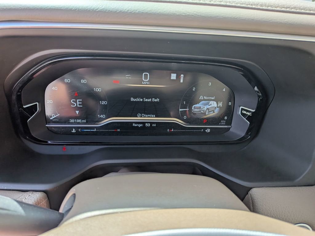 2023 GMC Yukon Denali - Photo 16