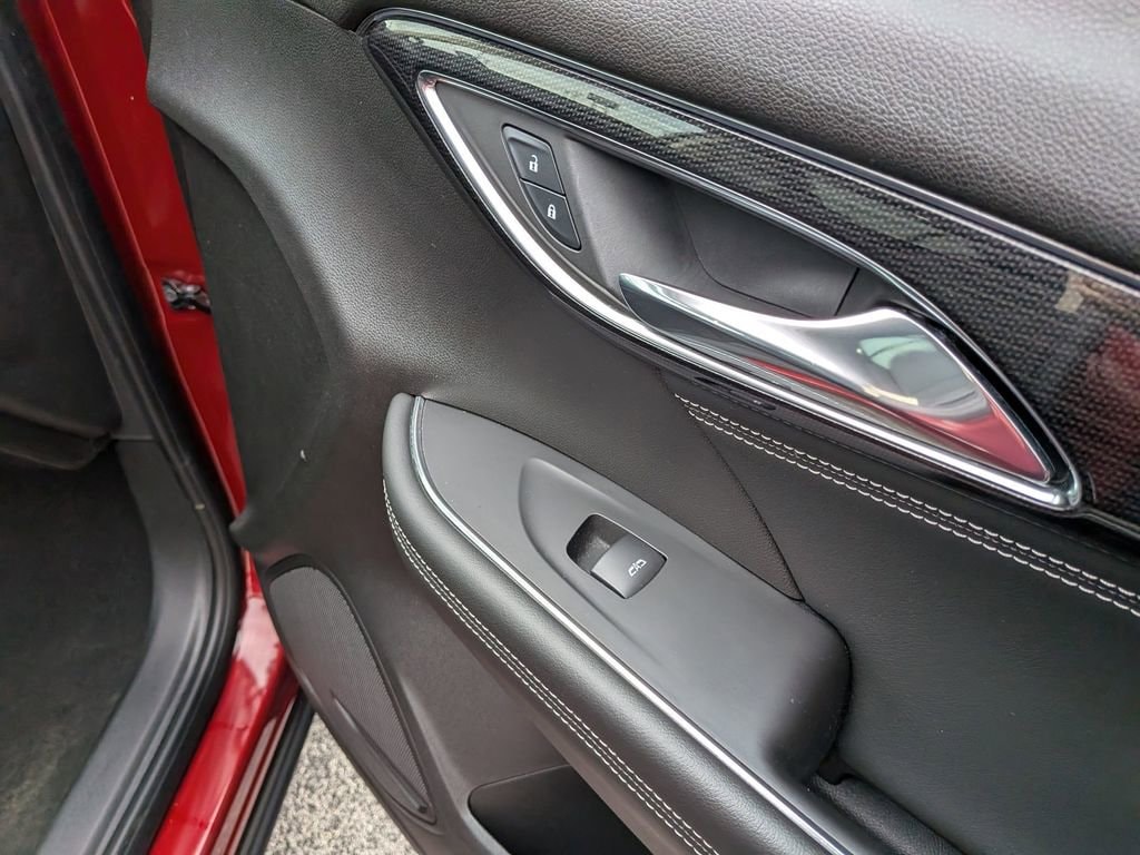 2023 Buick Envision Essence - Photo 27