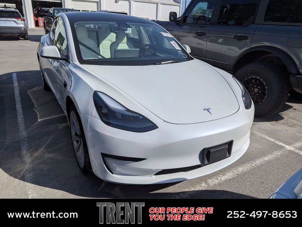 2023 Tesla Model 3 Base