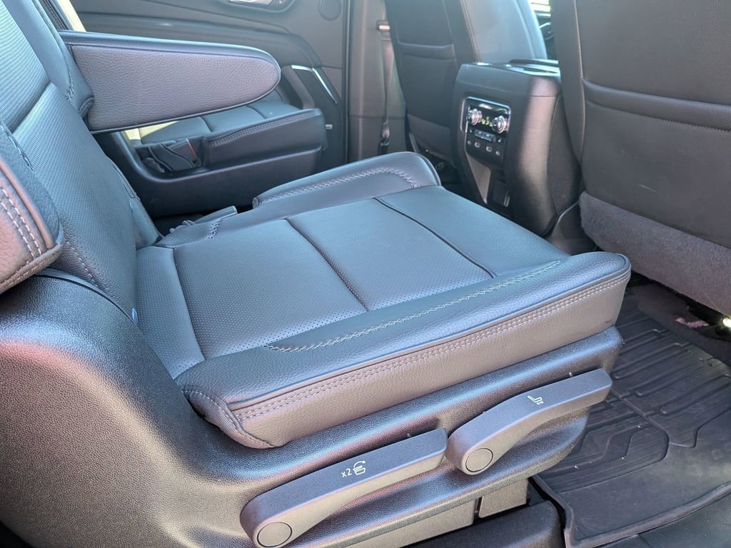 2024 GMC Yukon XL Denali - Photo 23