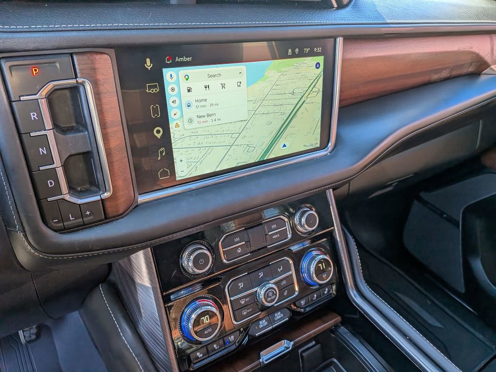2024 GMC Yukon Denali Ultimate - Photo 16