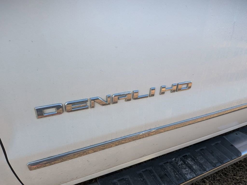 Used 2018 GMC Sierra 2500 HD Denali Truck Crew Cab