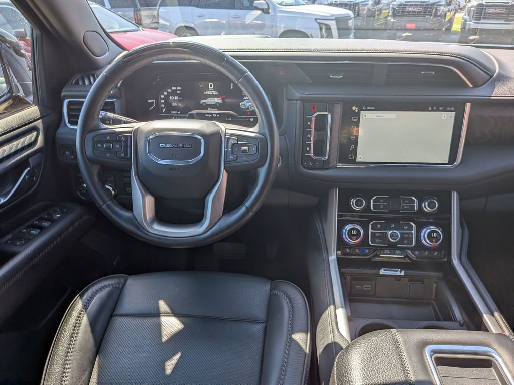 2024 GMC Yukon XL Denali - Photo 19