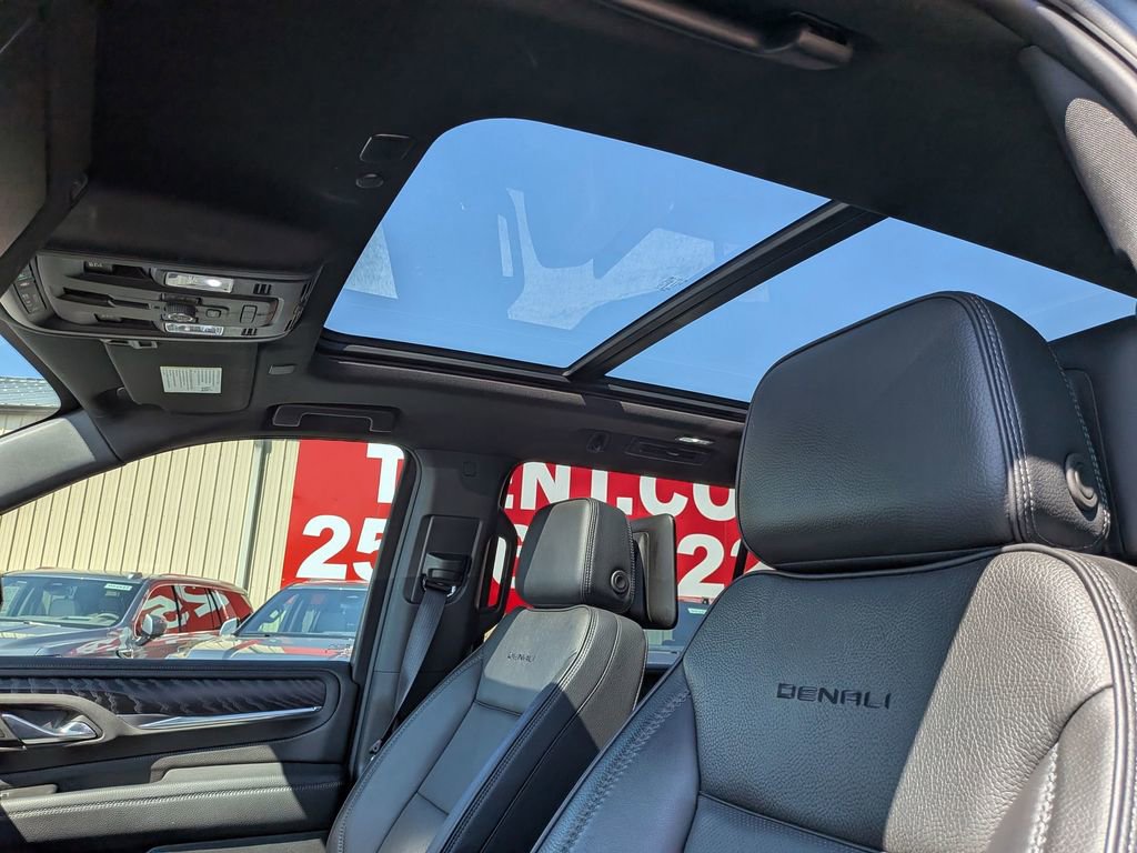 2024 GMC Yukon XL Denali - Photo 11