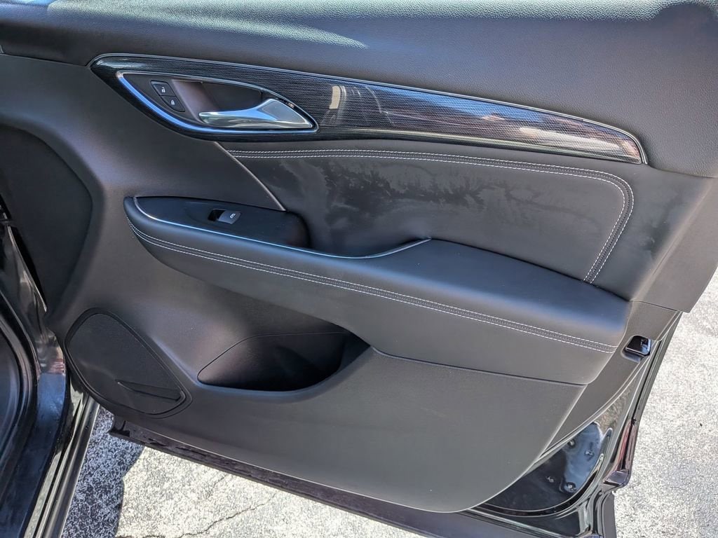 2023 Buick Envision Essence - Photo 24
