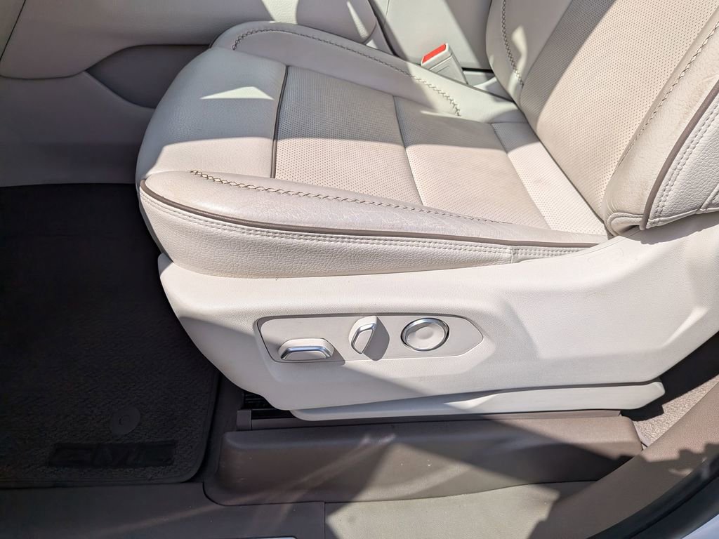 2023 GMC Yukon Denali - Photo 11