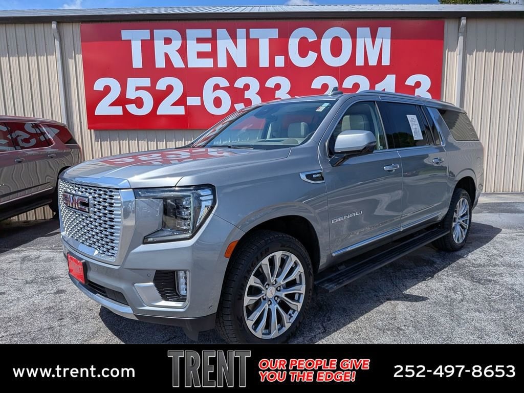 2023 GMC Yukon Denali AWD's photo