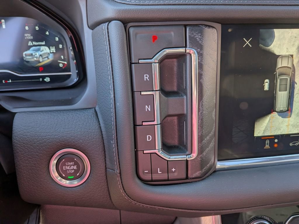 2024 GMC Yukon XL Denali - Photo 18