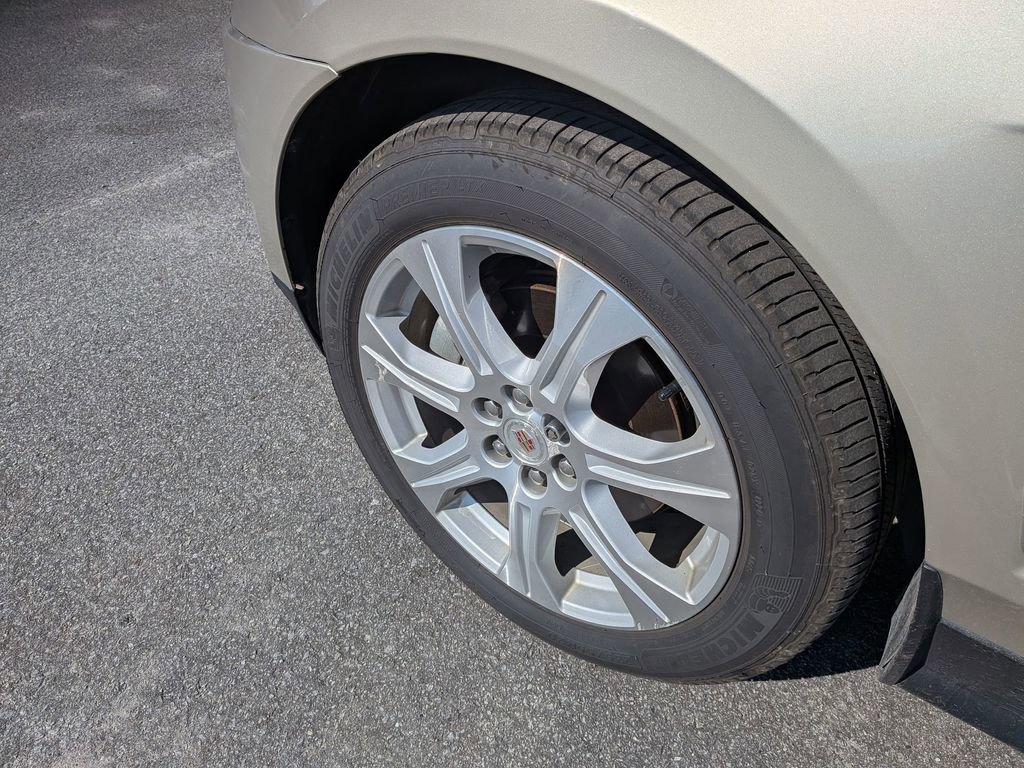 Used 2015 Cadillac SRX Premium Collection with VIN 3GYFNGE32FS593959 for sale in New Bern, NC