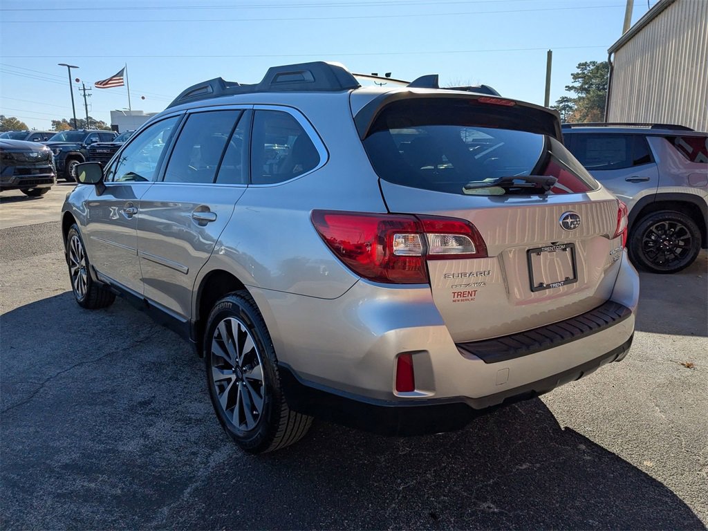 2016 Subaru Outback 3.6R Limited photo 3