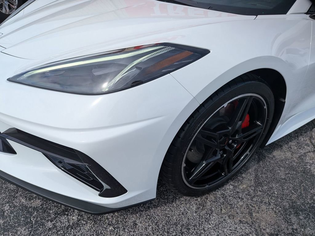 2024 Chevrolet Corvette 3LT - Photo 9