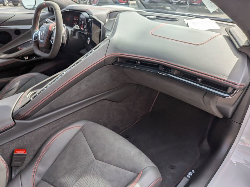 2024 Chevrolet Corvette 3LT - Photo 28