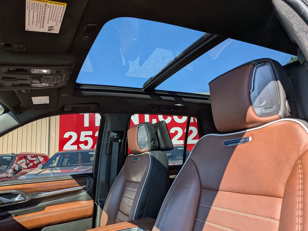 2024 GMC Yukon Denali Ultimate - Photo 11