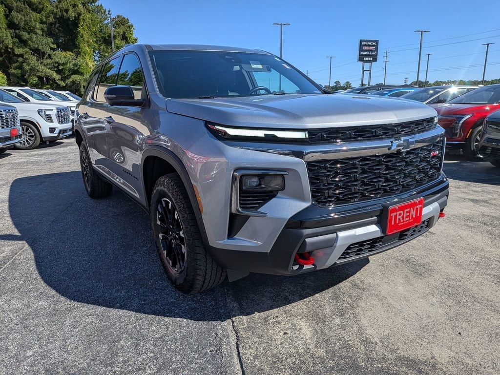 2025 Chevrolet Traverse Z71 - Photo 4