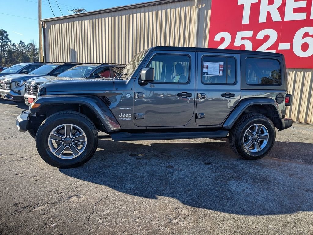 Used 2022 Jeep Wrangler Unlimited Sahara SUV