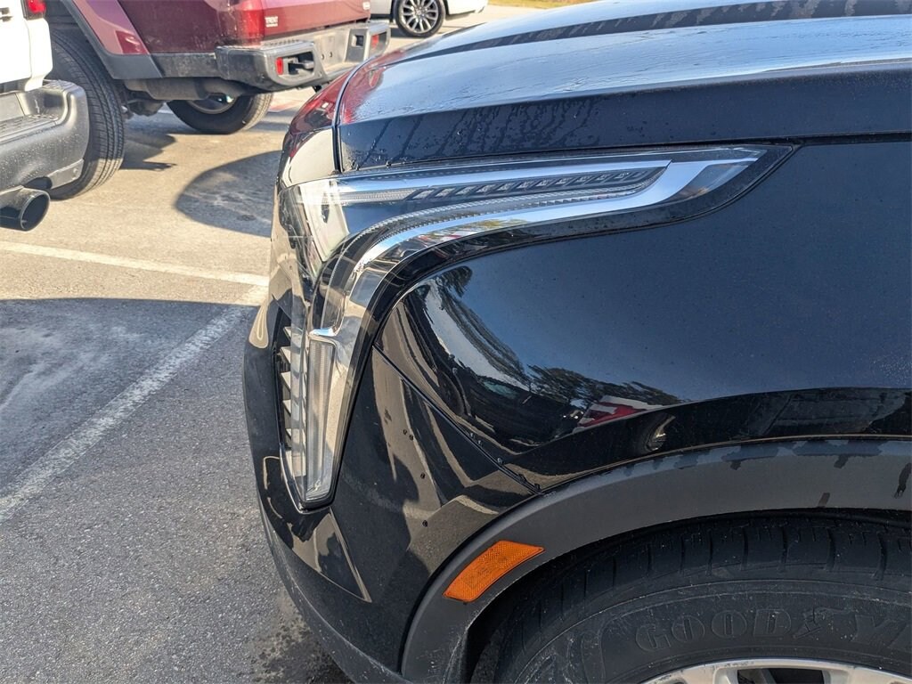 Used 2021 CADILLAC XT4 Luxury SUV