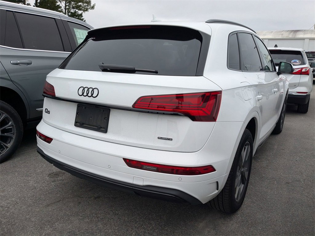 2025 Audi Q5 Premium photo 2