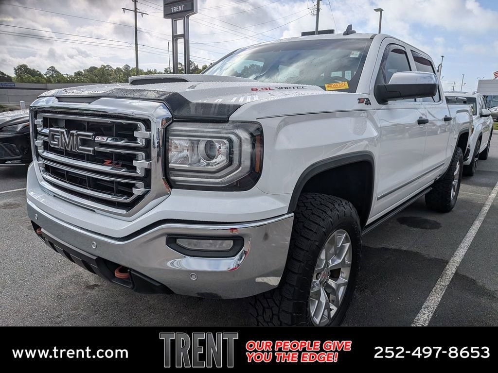 2017 GMC Sierra 4WD Crew Cab Short Box SLT's photo