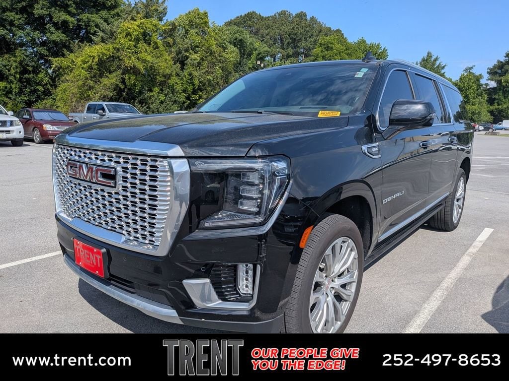 2023 GMC Yukon Denali AWD's photo