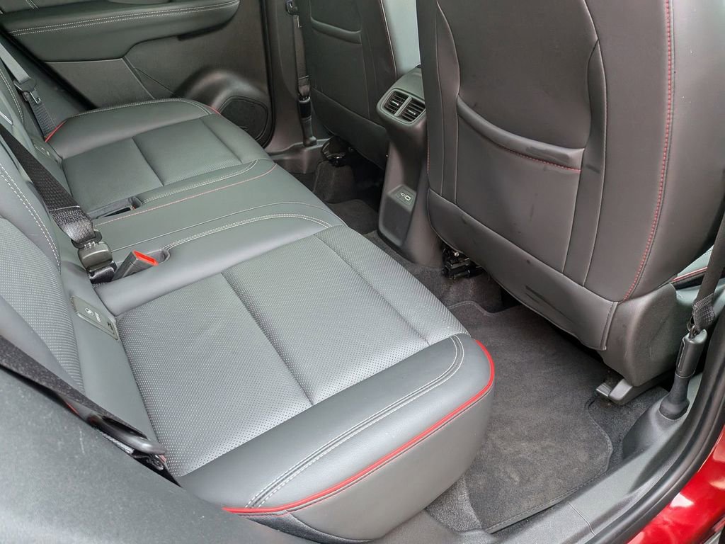 2023 Buick Envision Essence - Photo 25
