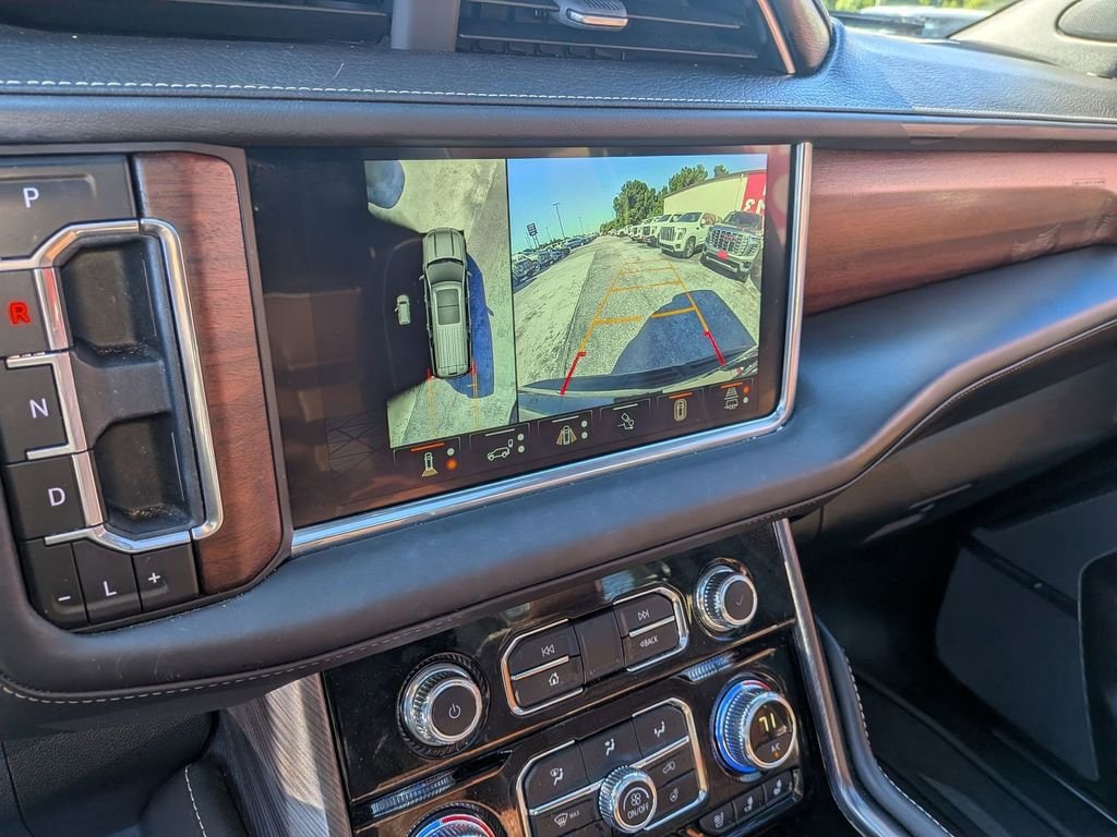 2024 GMC Yukon Denali Ultimate - Photo 19