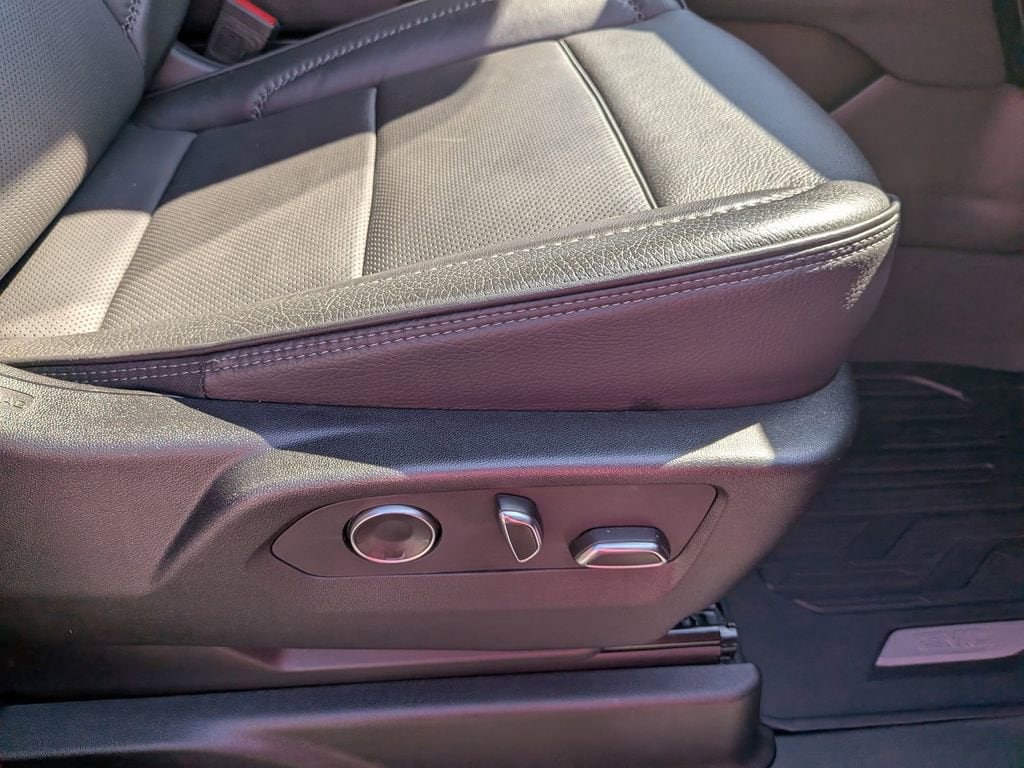 2024 GMC Yukon XL Denali - Photo 27