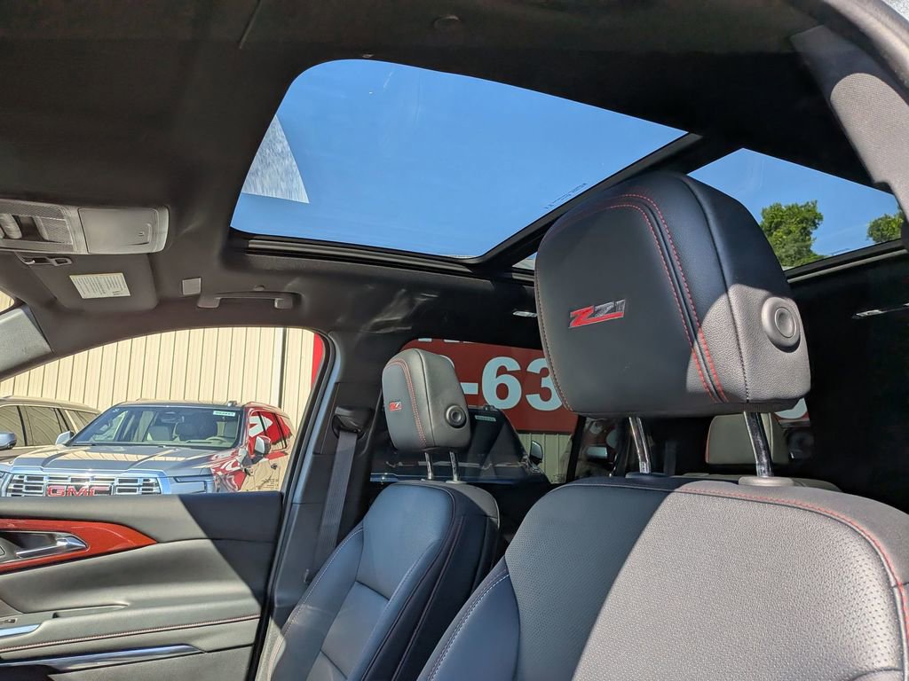 2025 Chevrolet Traverse Z71 - Photo 11