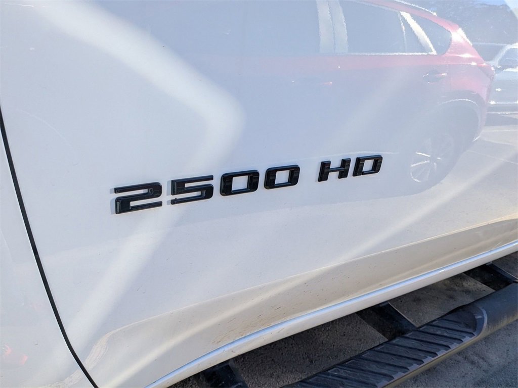 2022 Chevrolet Silverado 2500HD LTZ photo 3