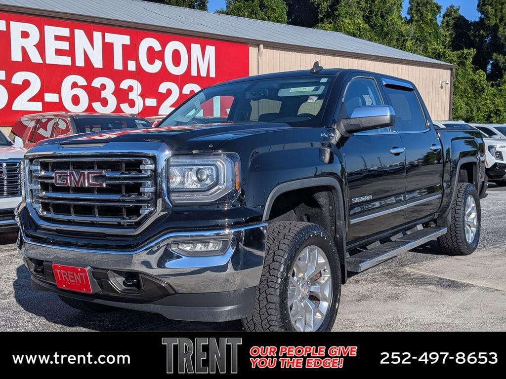 2018 GMC Sierra 4WD Crew Cab Short Box SLT's photo