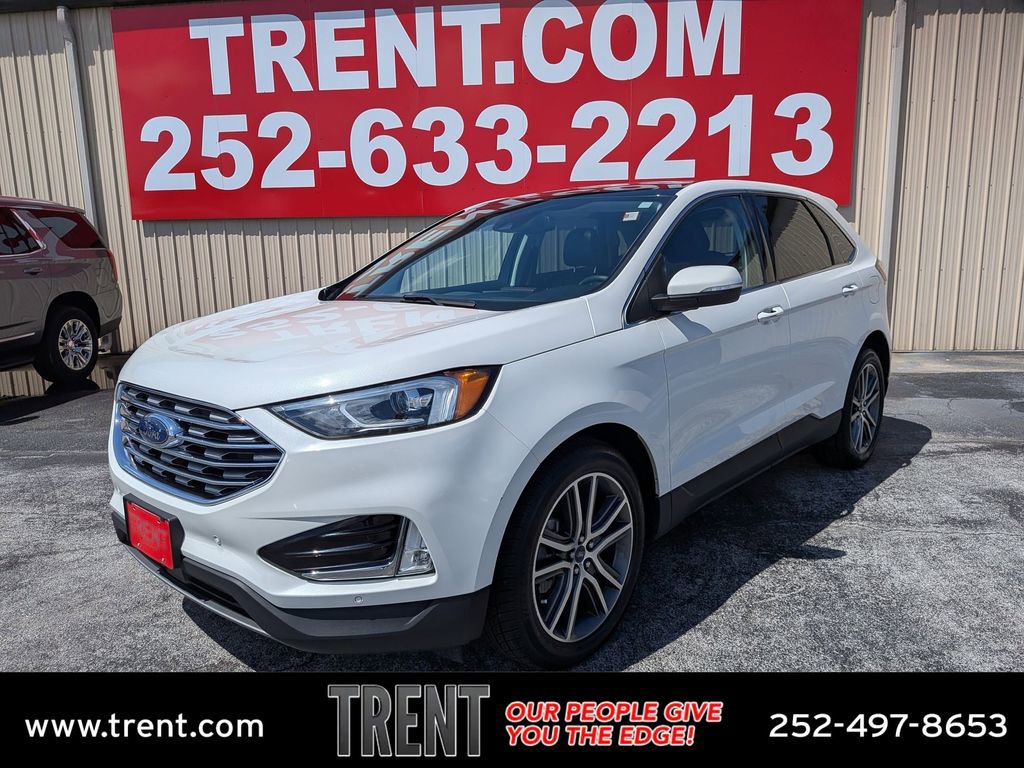 2021 Ford Edge Titanium's photo