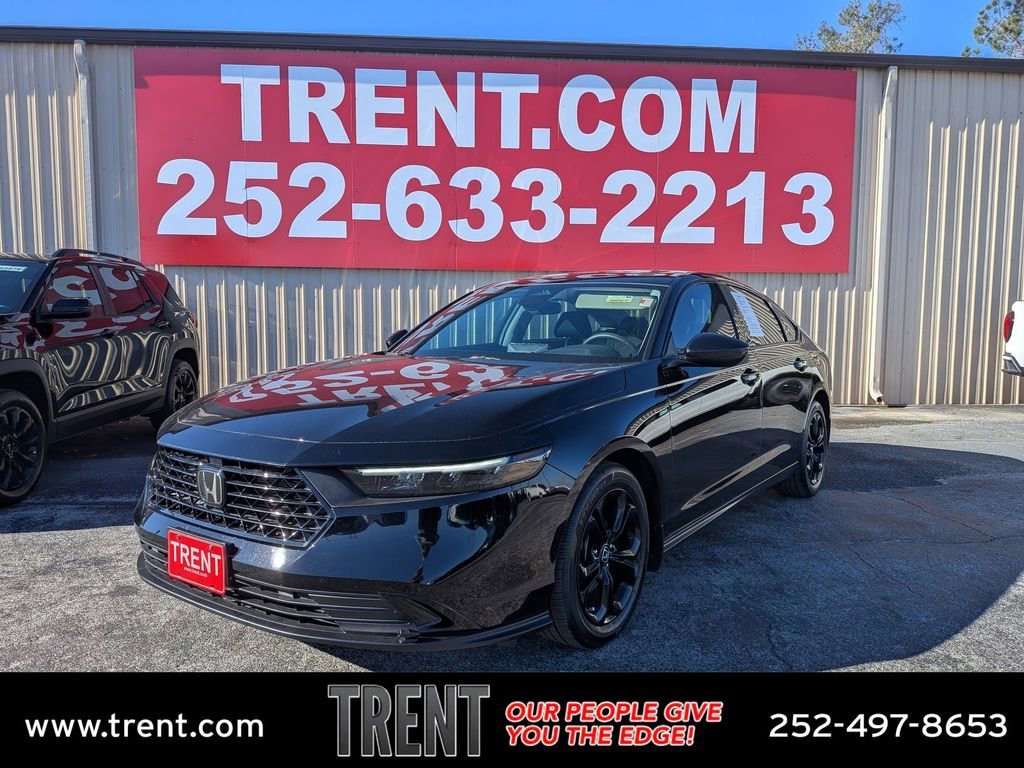 Used 2025 Honda Accord Sedan SE Sedan