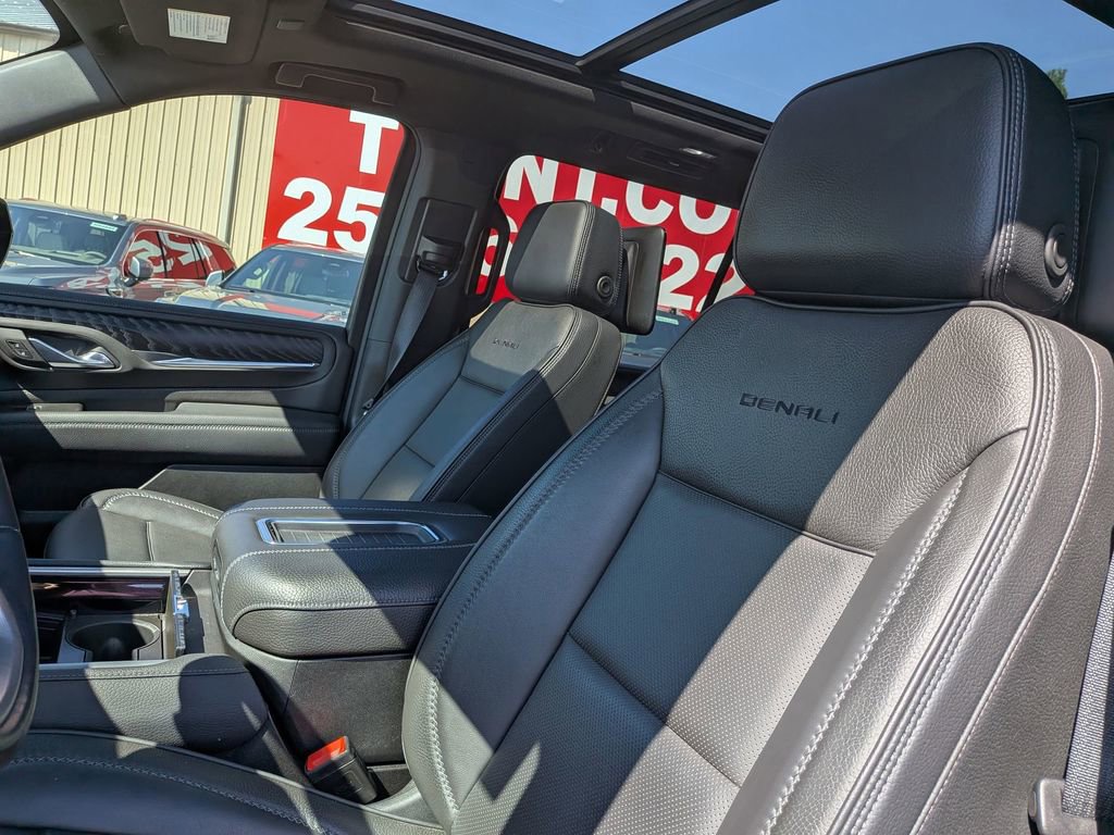 2024 GMC Yukon XL Denali - Photo 9