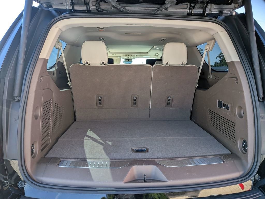 2023 GMC Yukon XL Denali - Photo 23
