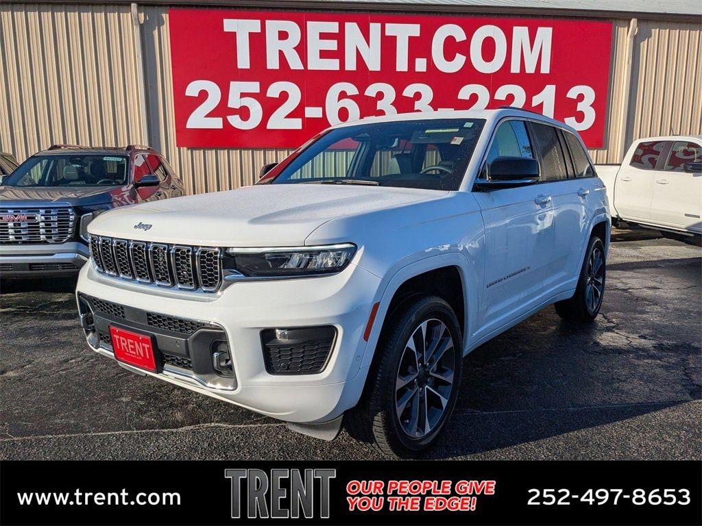 2024 Jeep Grand Cherokee Overland's photo