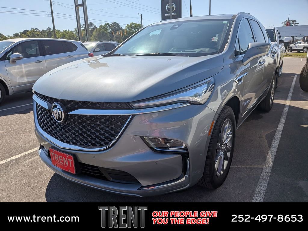 2024 Buick Enclave Avenir's photo
