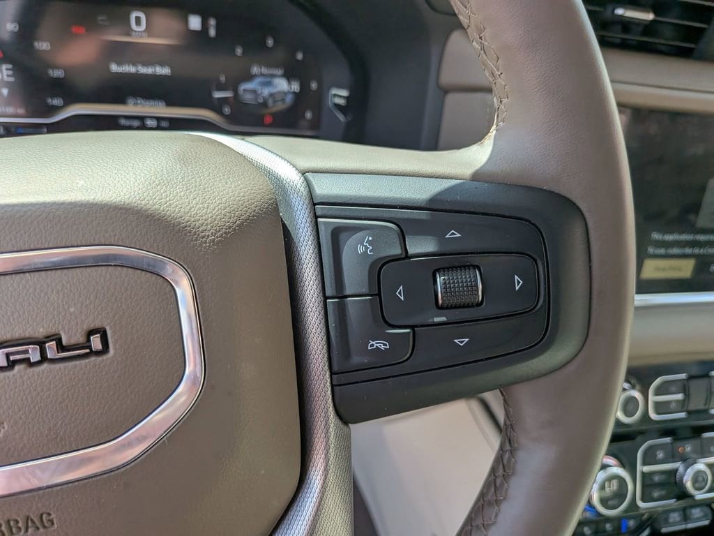 2023 GMC Yukon Denali - Photo 15