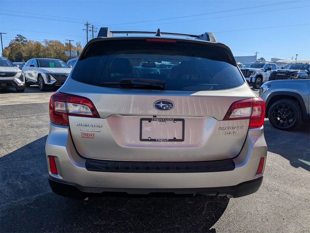 2016 Subaru Outback 3.6R Limited photo 4