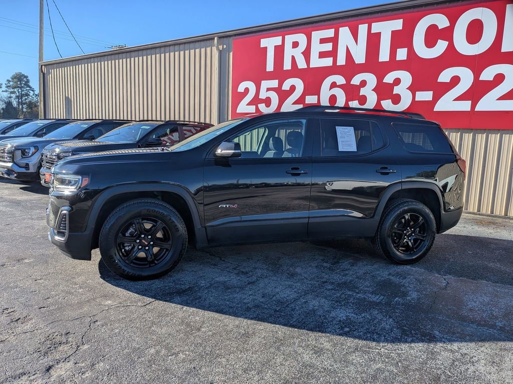 2022 GMC Acadia AT4's photo