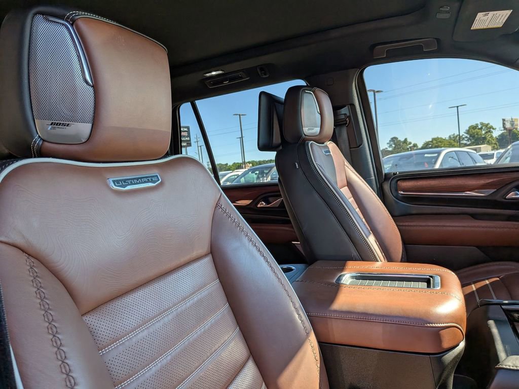 2024 GMC Yukon Denali Ultimate - Photo 29