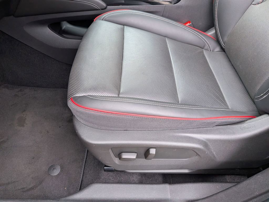 2023 Buick Envision Essence - Photo 12