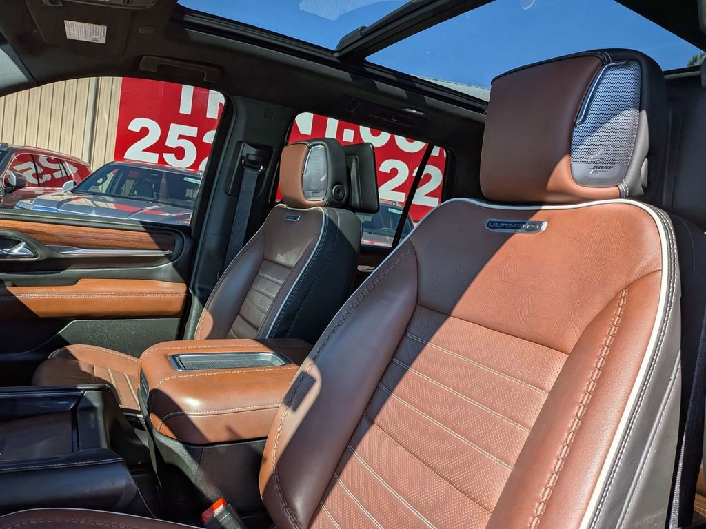 2024 GMC Yukon Denali Ultimate - Photo 9