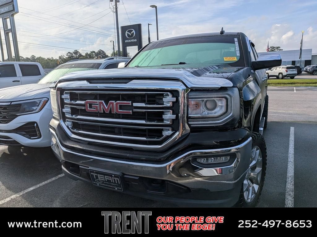 2018 GMC Sierra 4WD Crew Cab Short Box SLT's photo