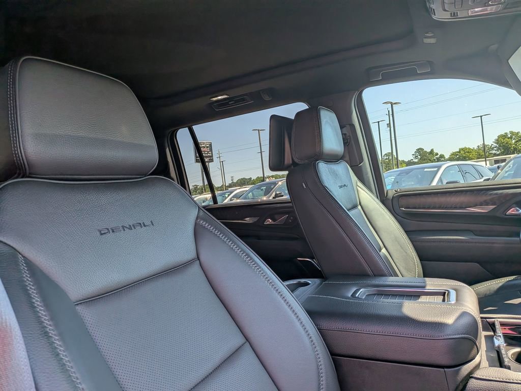 2024 GMC Yukon XL Denali - Photo 26
