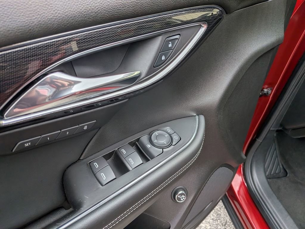 2023 Buick Envision Essence - Photo 10