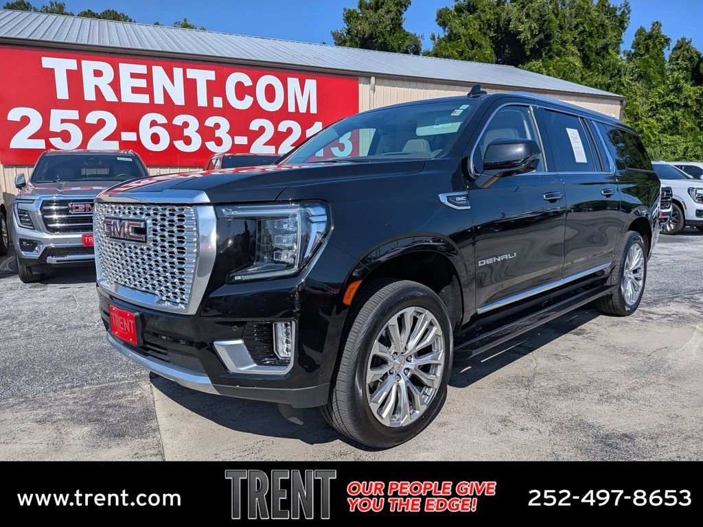 2023 GMC Yukon Denali AWD's photo