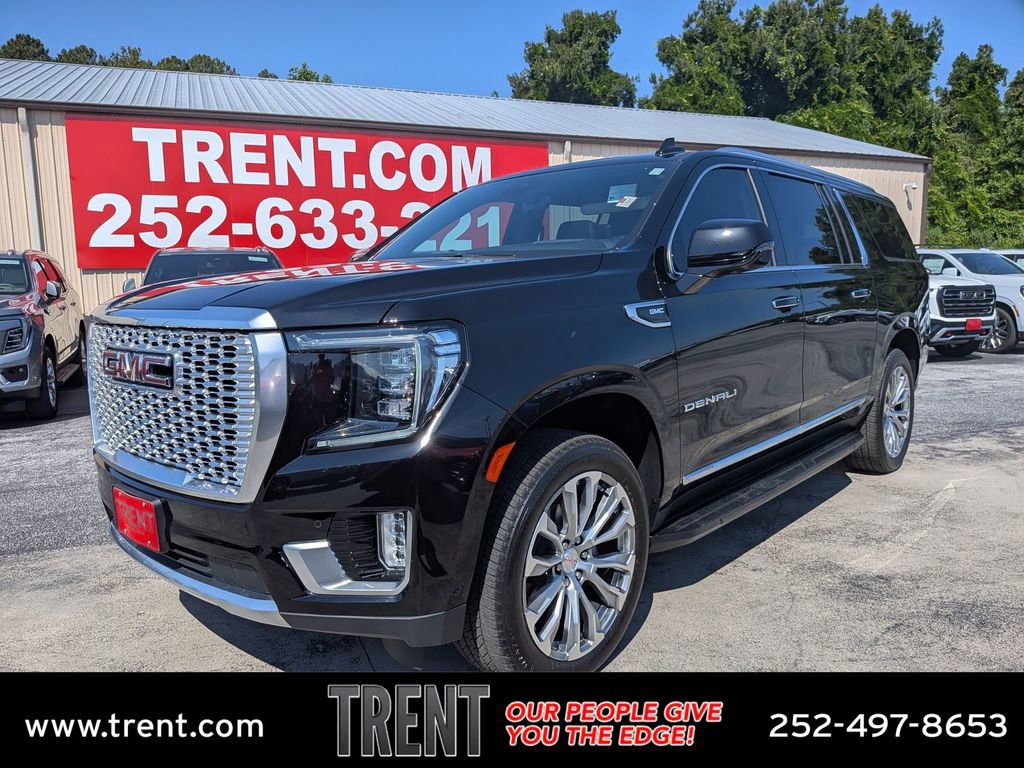 2024 GMC Yukon Denali AWD's photo