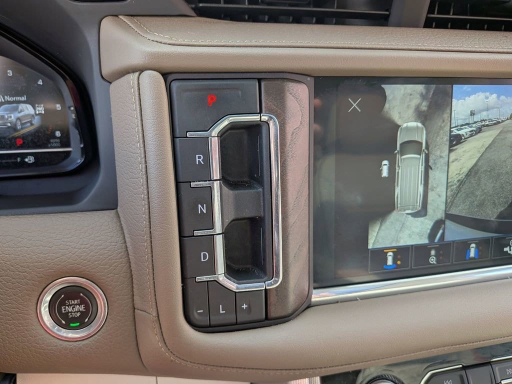 2023 GMC Yukon Denali - Photo 19