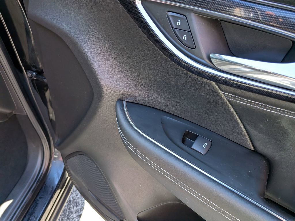 2023 Buick Envision Essence - Photo 25